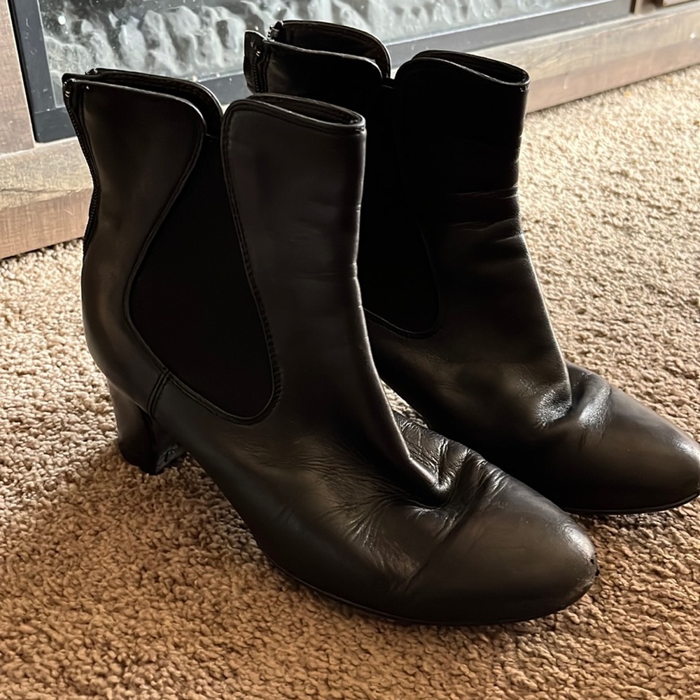 Black leather low cut boots